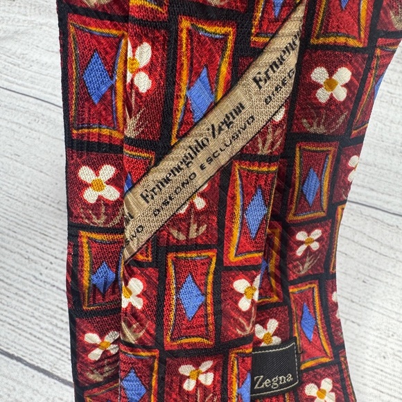 Ermenegildo Zegna Tie Men's Red Blue Geometric Daisy Floral Necktie Silk - Picture 3 of 6